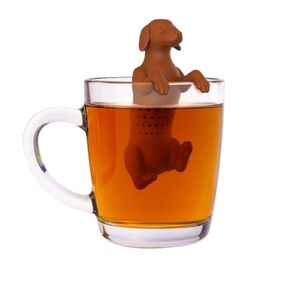 BNIB Hot Dog Tea Infuser